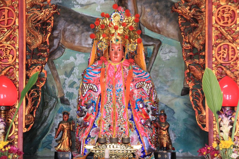 忠心宮正殿虎龕神像