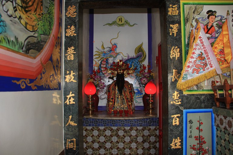 慈濟宮虎龕