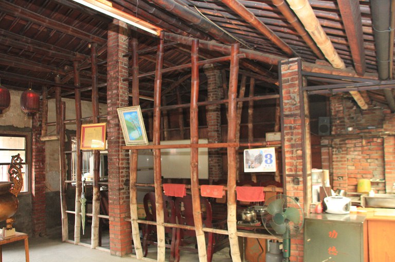 九聖堂內部建築一景