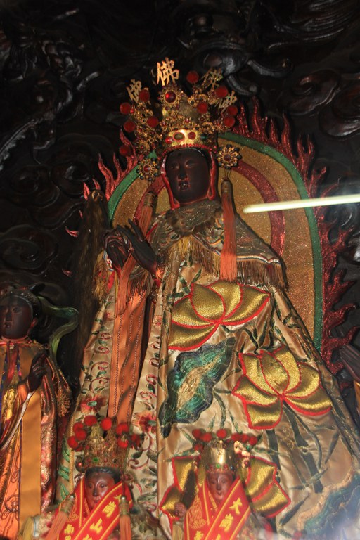 觀音寺正殿神像2