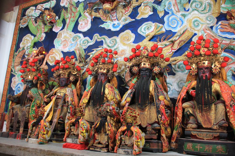 興龍宮正殿神像