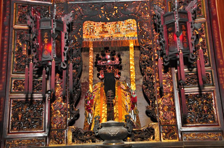 天封宮後殿安山寺龍邊玉皇上帝