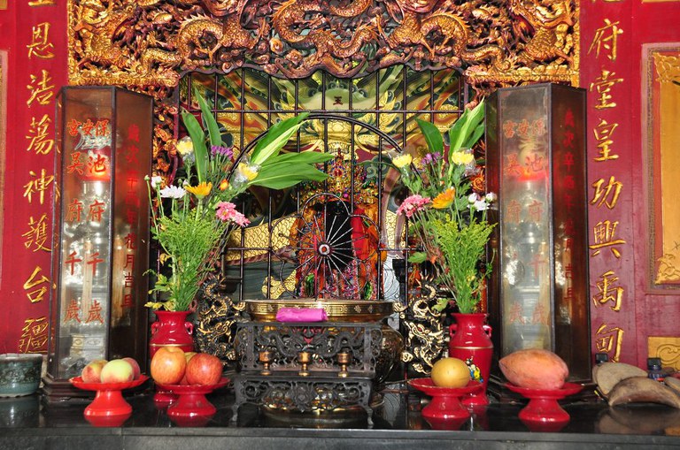 東竹林保安宮主祀神龕(周宗楊拍攝2011.08.01)