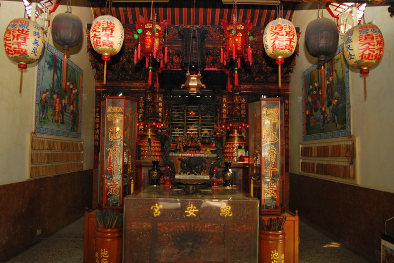 鯤安宮內殿(2011.10 吳明勳 拍攝)||//|