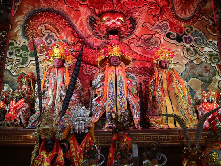 北興宮主祀神