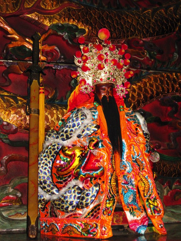 正殿主神