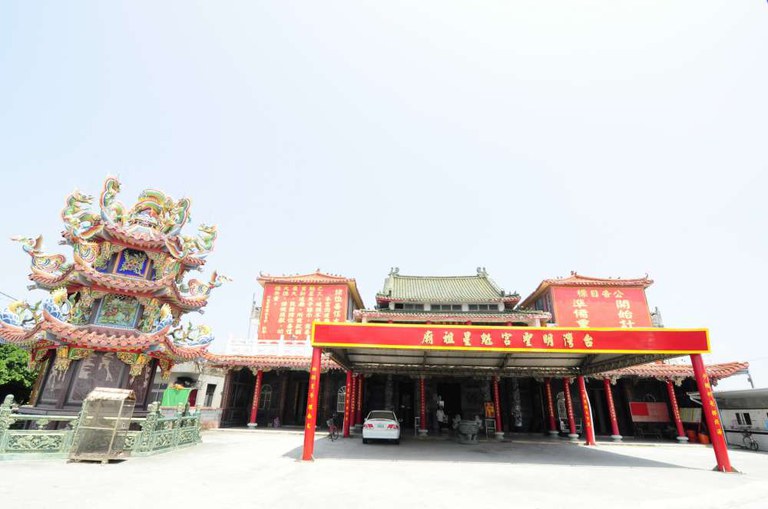 明聖宮外觀，台西鄉溪頂村